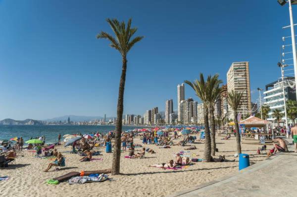 Junto Playa Levante Con Terraza Chill-Out-2 Wcs-A Estrenar Gemelos 23 ベニドルム エクステリア 写真